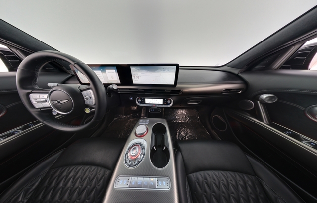 2023 Genesis GV60