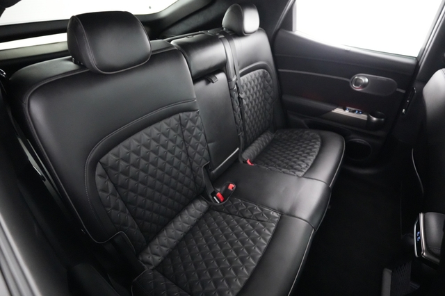 2023 Genesis GV60
