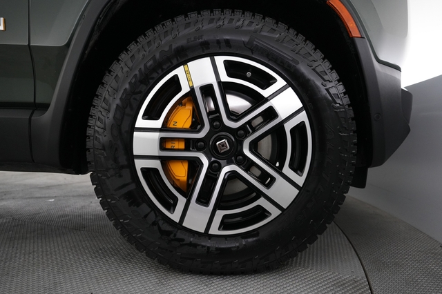 2023 Rivian R1T