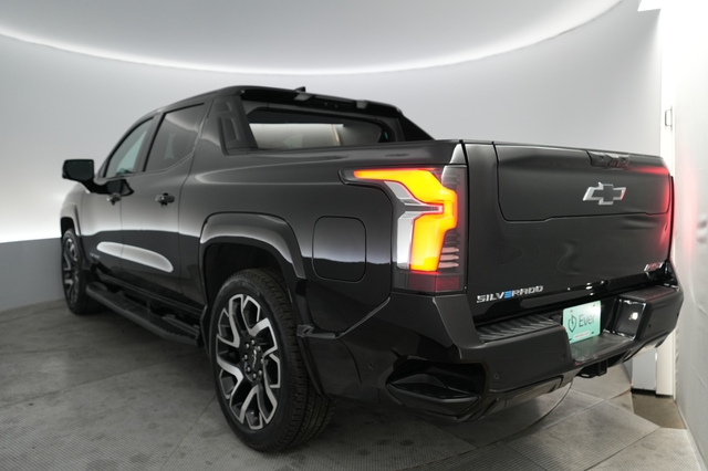 2024 Chevrolet Silverado EV