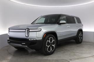 2024 Rivian R1S