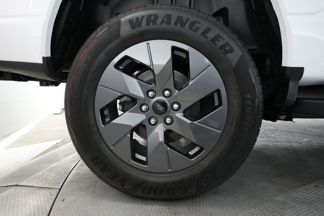 2025 Ford F-150 Lightning