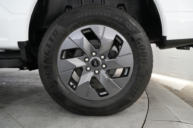 2025 Ford F-150 Lightning