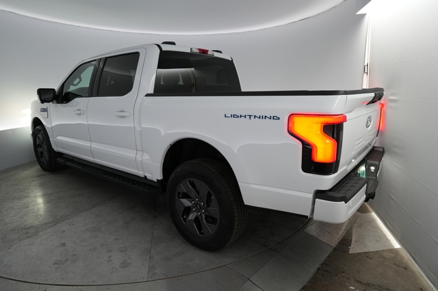 2025 Ford F-150 Lightning