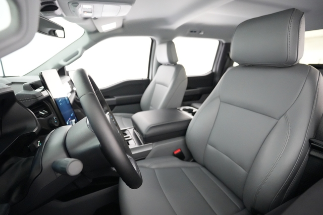 2025 Ford F-150 Lightning