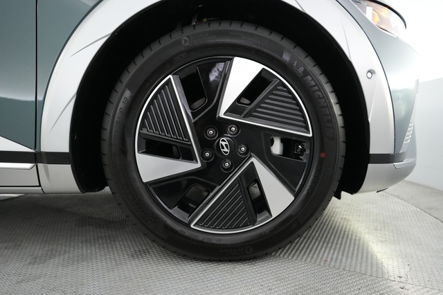 2025 Hyundai IONIQ 5