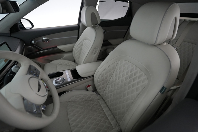 2023 Genesis GV60