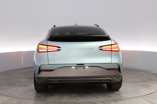 2023 Genesis GV60
