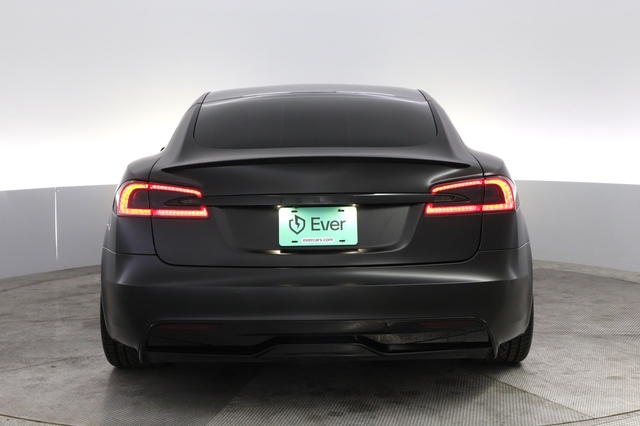 2022 Tesla Model S