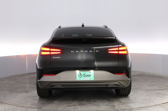 2023 Genesis GV60