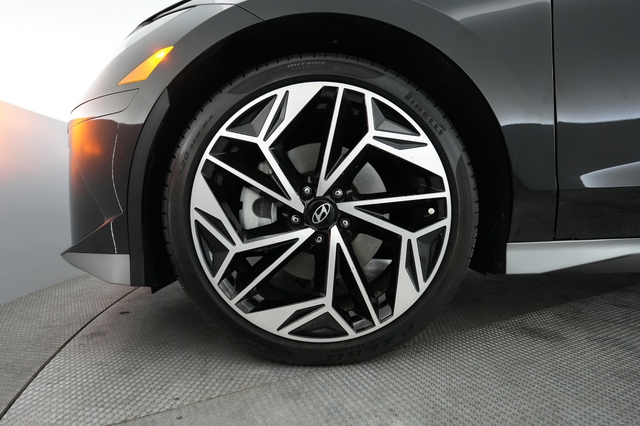 2024 Hyundai IONIQ 6