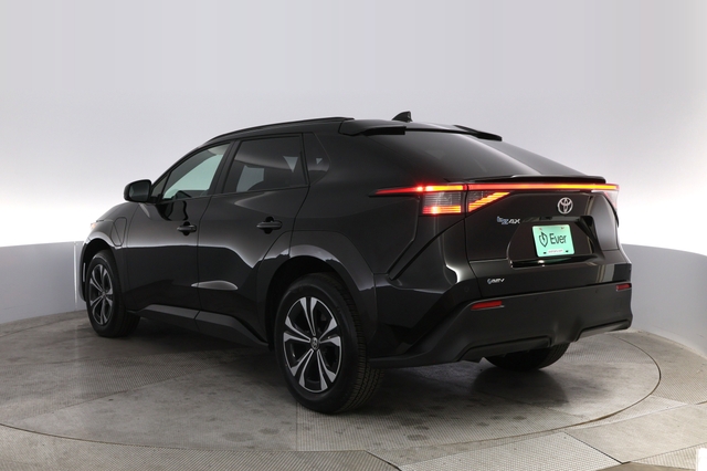 2024 Toyota bZ4X