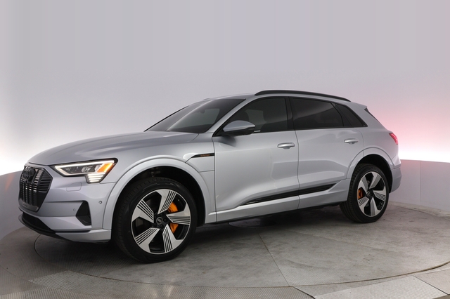 2022 Audi e-tron