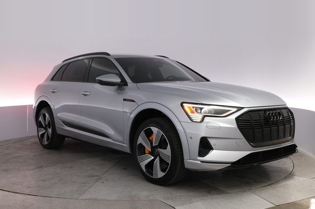 2022 Audi e-tron