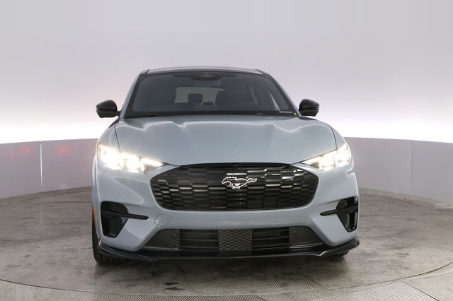 2025 Ford Mustang Mach-E