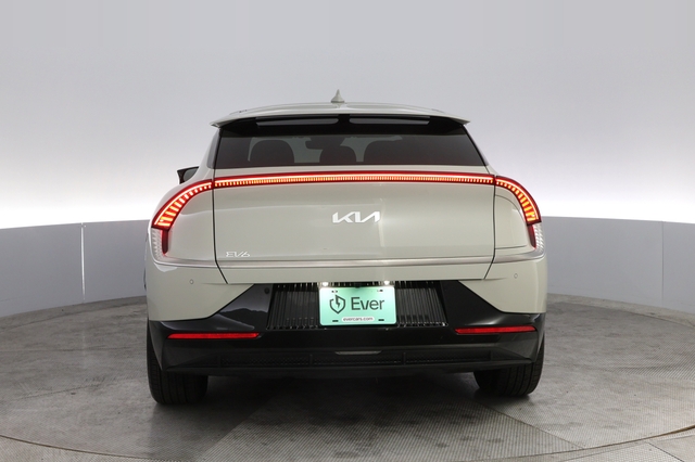 2023 Kia EV6