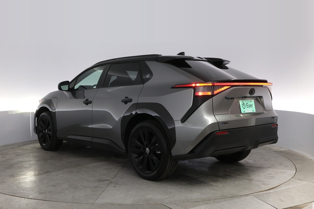 2025 Toyota bZ4X