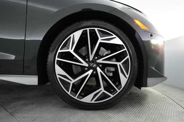 2023 Hyundai IONIQ 6