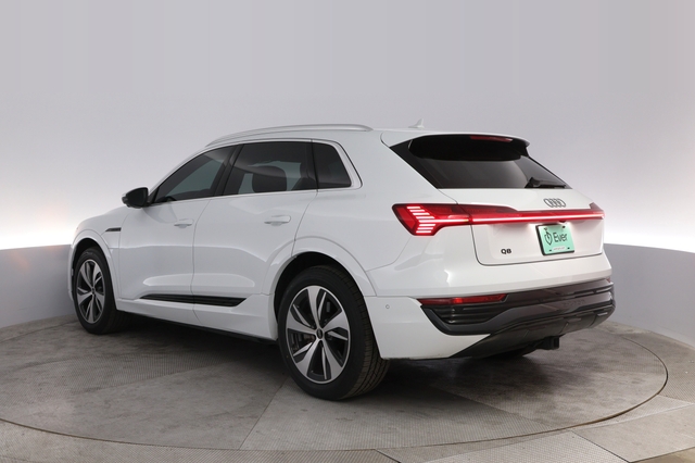2024 Audi Q8 e-tron