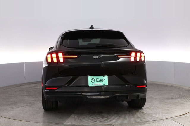 2025 Ford Mustang Mach-E