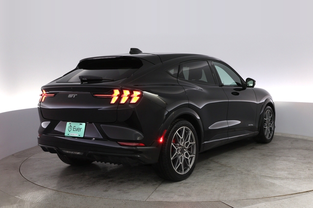 2025 Ford Mustang Mach-E