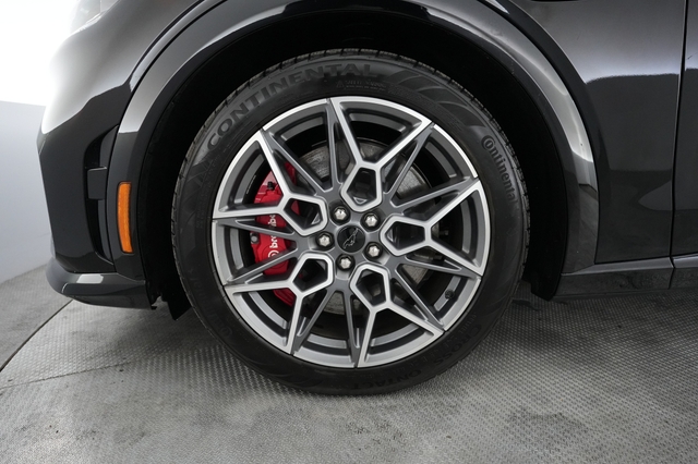 2025 Ford Mustang Mach-E