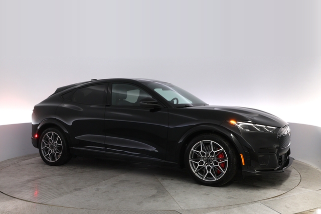 2025 Ford Mustang Mach-E