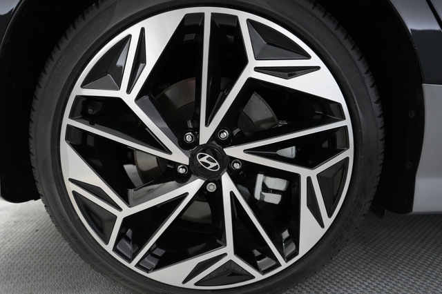 2025 Hyundai IONIQ 6