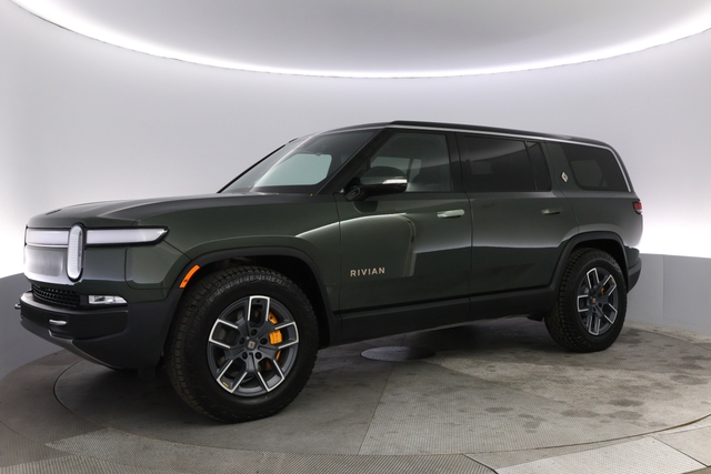 2023 Rivian R1S