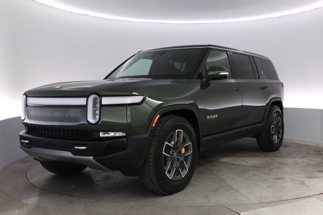 2023 Rivian R1S