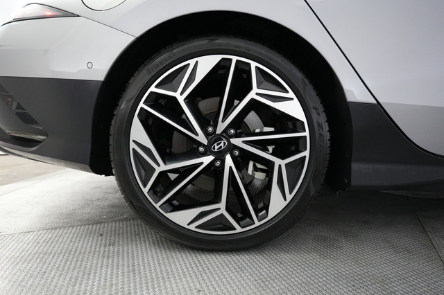 2023 Hyundai IONIQ 6