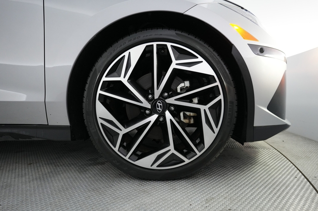 2023 Hyundai IONIQ 6