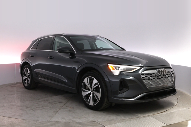 2024 Audi Q8 e-tron