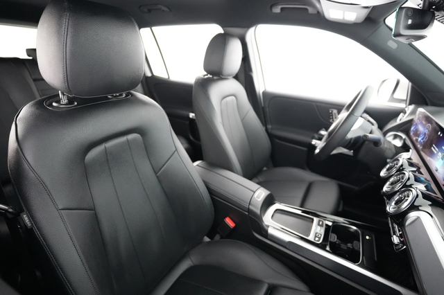 2025 Mercedes-Benz EQB