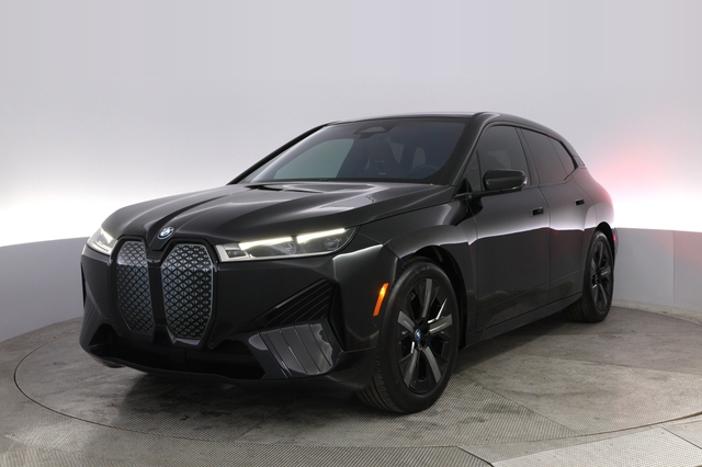 2023 BMW iX