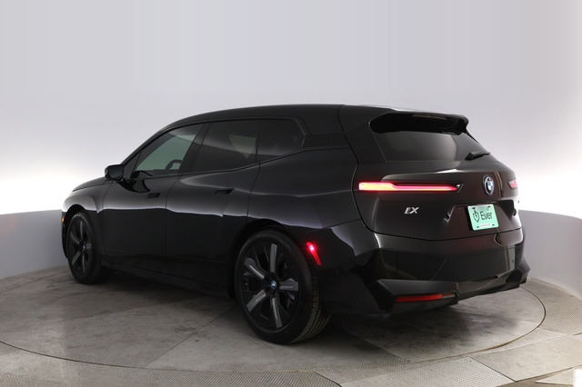 2023 BMW iX