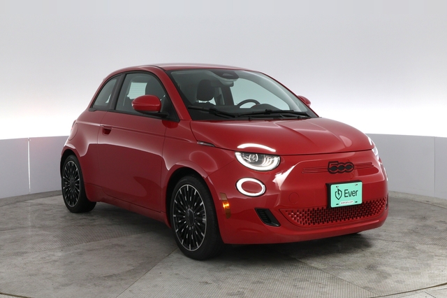 2024 Fiat 500e