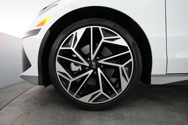 2024 Hyundai IONIQ 6