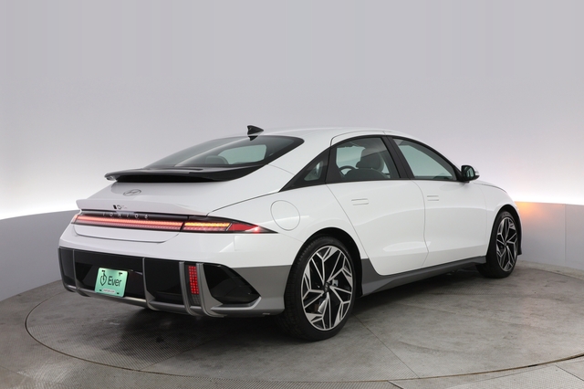 2024 Hyundai IONIQ 6