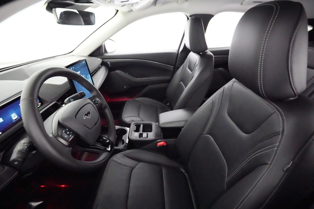 2025 Ford Mustang Mach-E