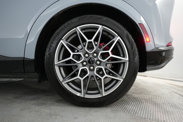 2025 Ford Mustang Mach-E