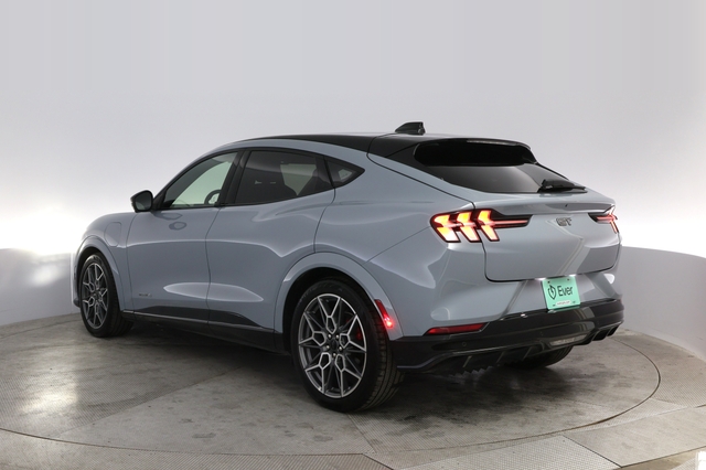 2025 Ford Mustang Mach-E