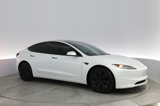 2025 Tesla Model 3