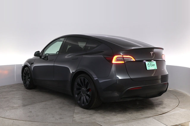 2025 Tesla Model Y