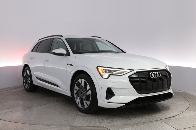 2022 Audi e-tron