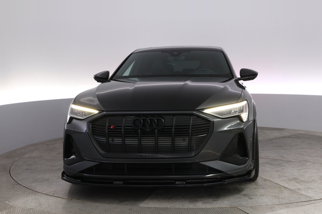 2022 Audi e-tron S Sportback