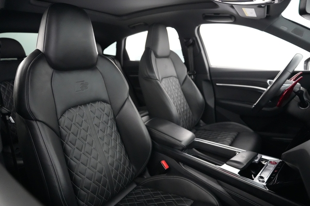 2022 Audi e-tron S Sportback