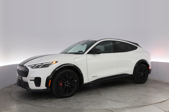 2025 Ford Mustang Mach-E