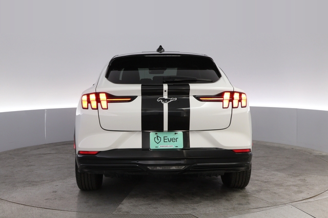2025 Ford Mustang Mach-E