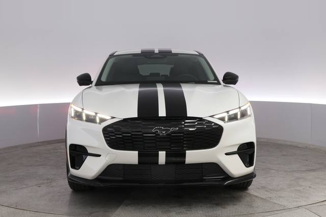 2025 Ford Mustang Mach-E